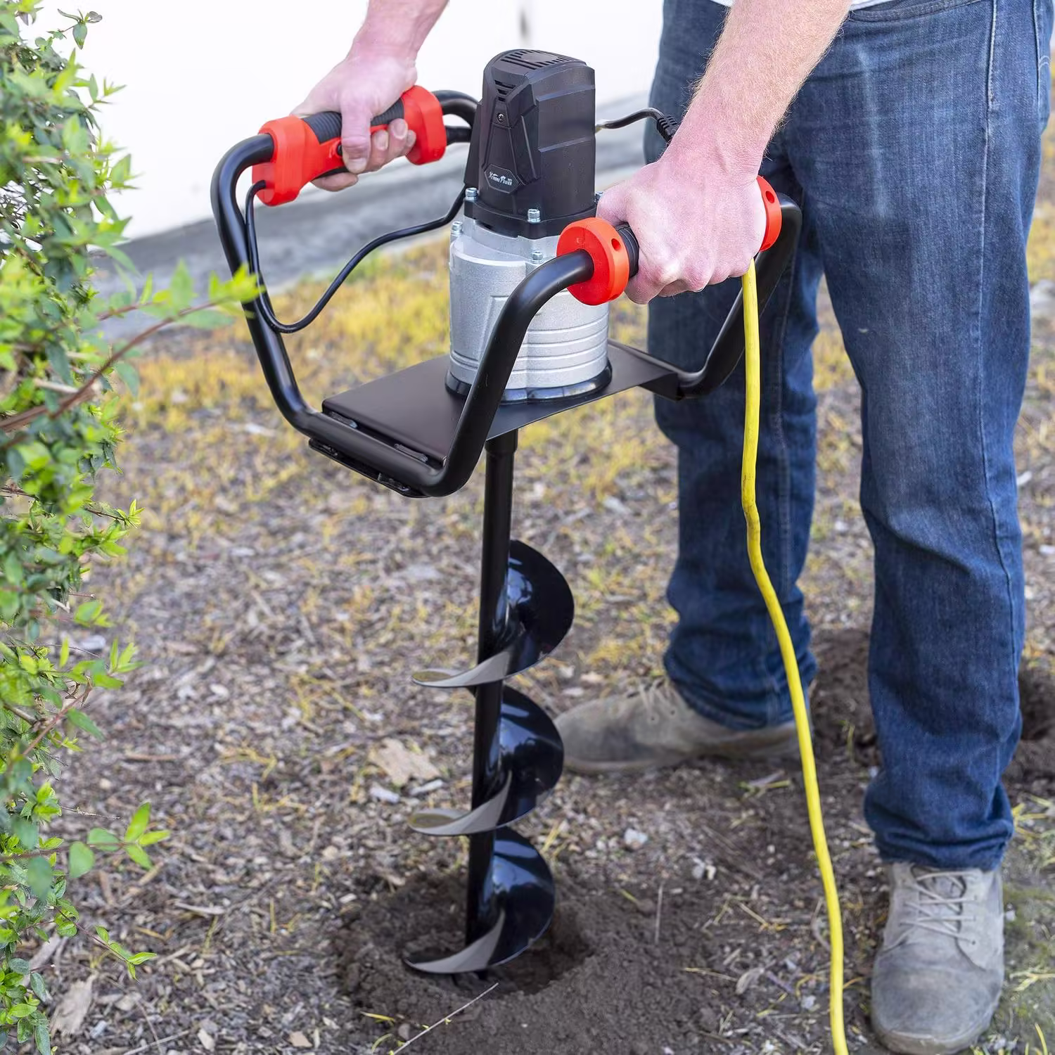 XtremepowerUS 1500W Electric Post Hole Digger with 6&prime;&prime; Auger Bit, Anti Vibration Handle & Safety Lock for Soil & Fence Posts