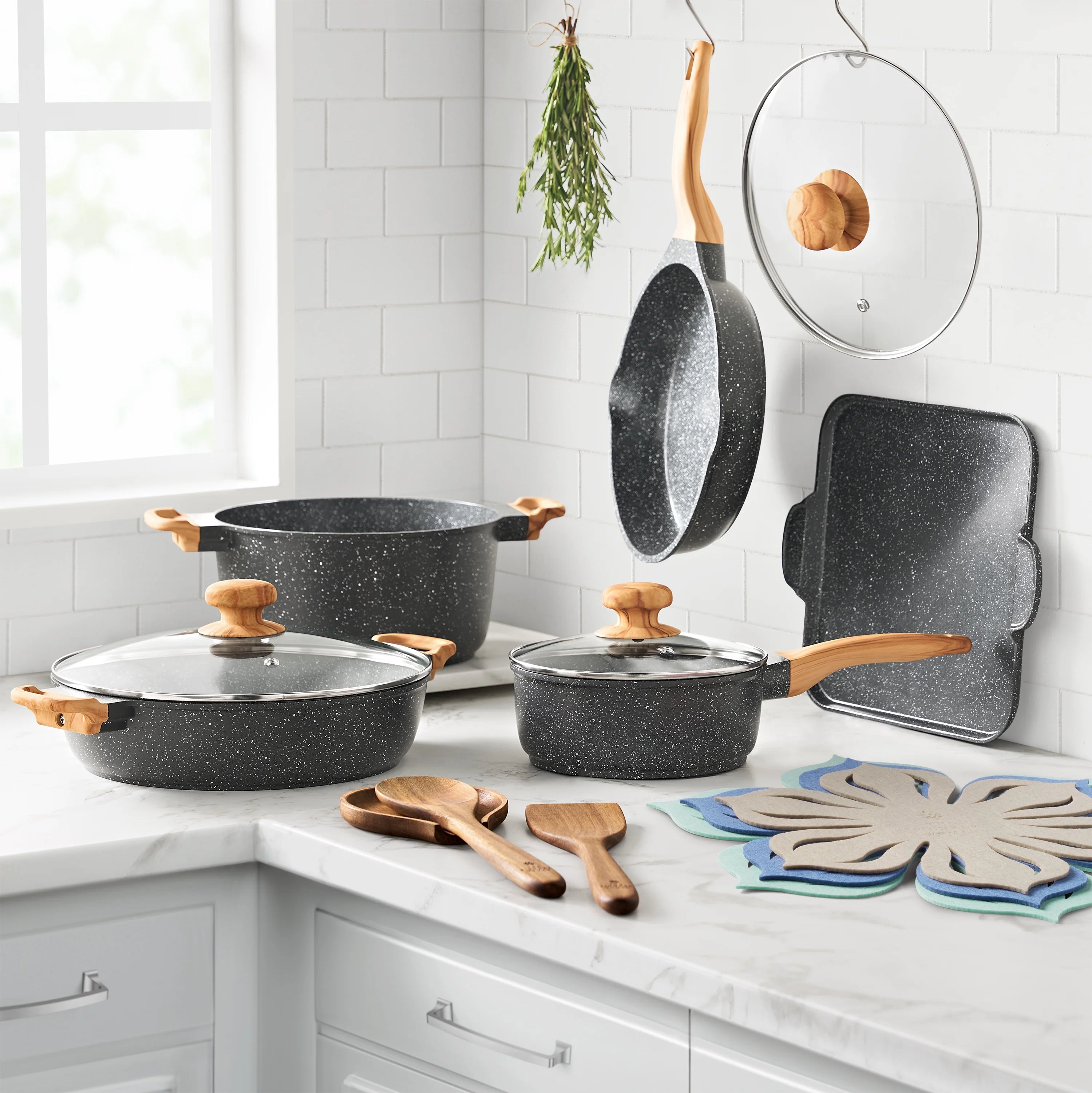 2026 New The Pioneer Woman Prairie Signature 14-Piece Cast Aluminum Cookware Set, Brown Speckle - Image 13