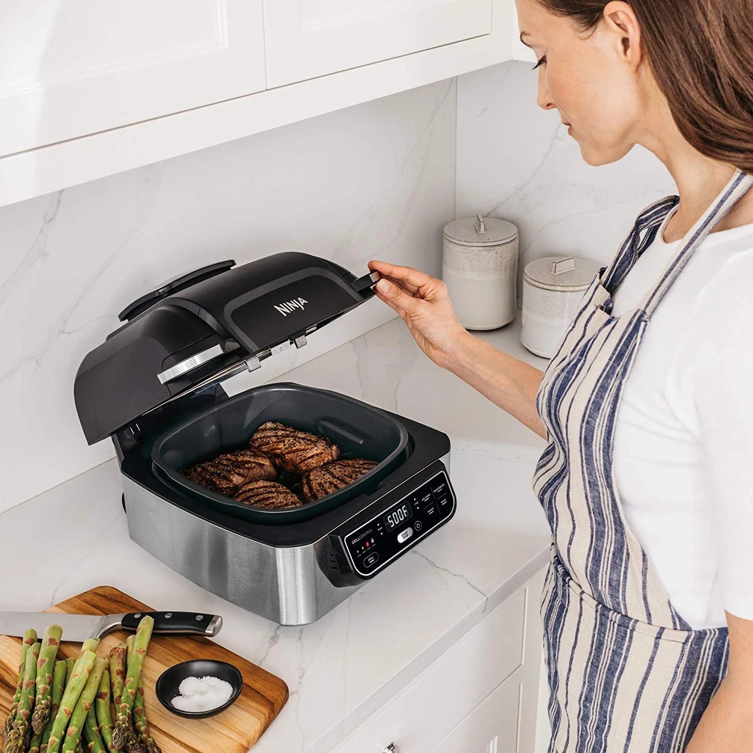 2026 New Ninja AG301 Foodi 5-in-1 Indoor Grill with 4-Quart Air Fryer - Image 11