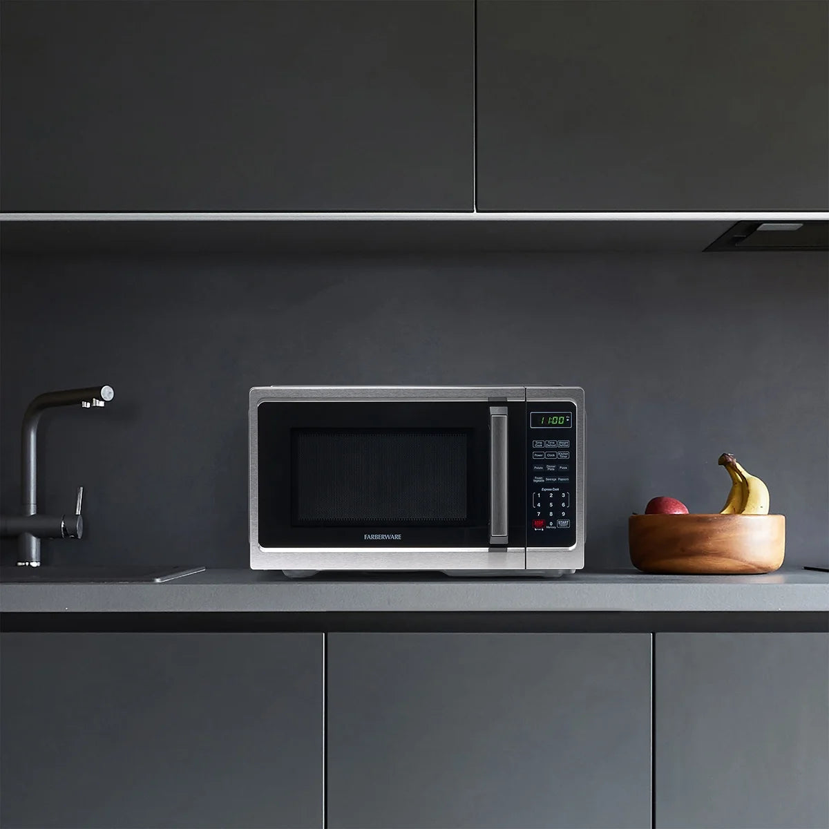 2026 New Farberware Classic 0.9 Cu. Ft 900-Watt Microwave Oven, Stainless Steel - Image 9
