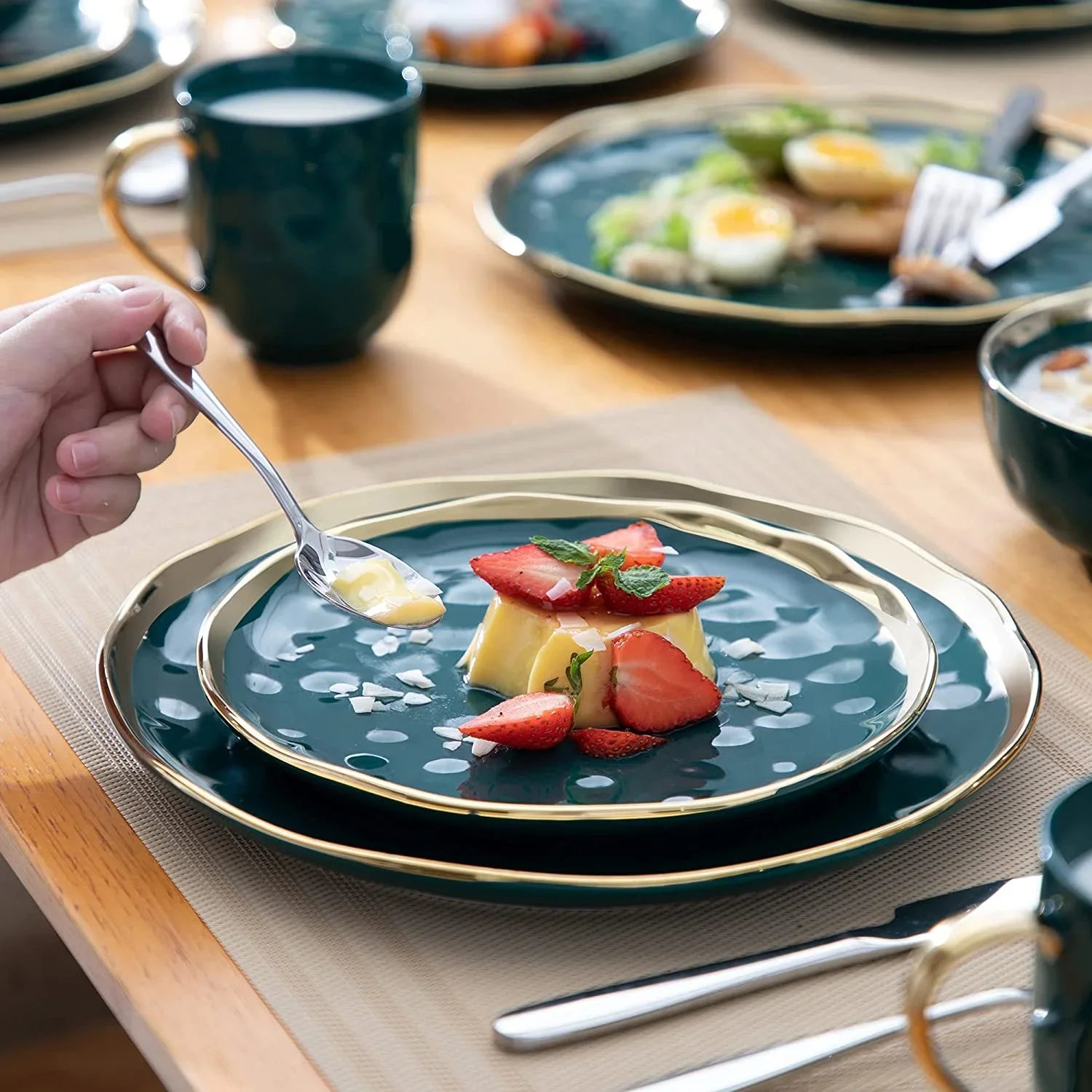 2026 New LOVECASA Dinnerware Sets, Stoneware Dinner Set for 8, 32-Piece Round Dark Green and Gold, Series Sweet - Image 4
