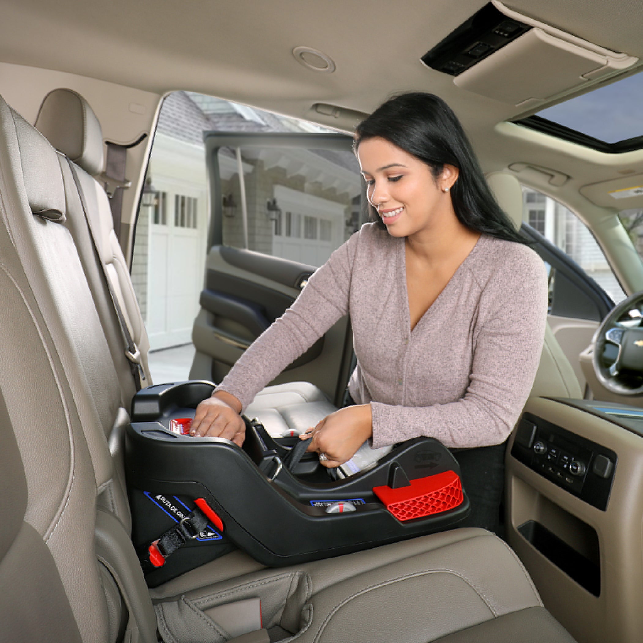 2026 New Britax Infant Car Seat Base Gen2 with SafeCenter LATCH Installation - Image 11