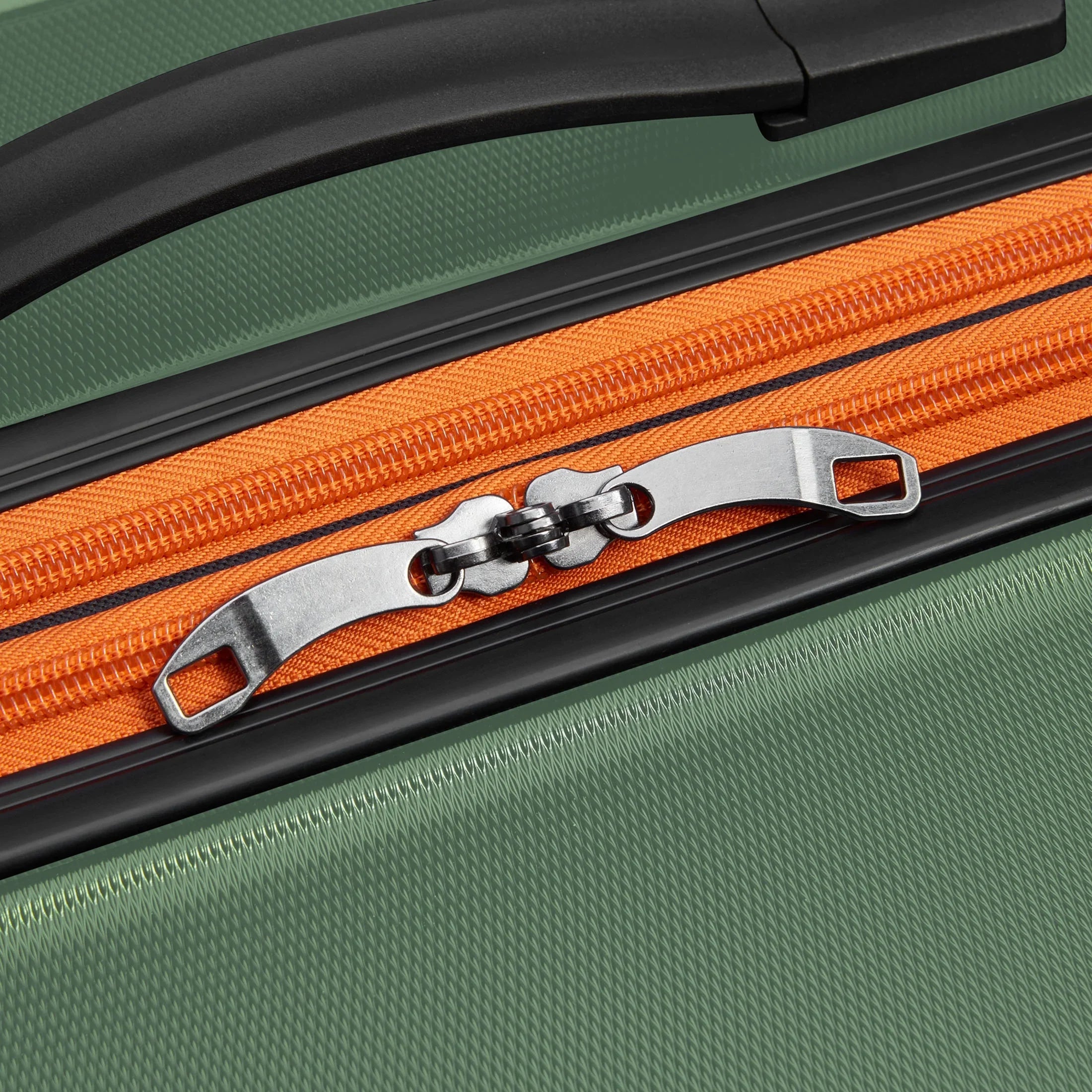 2026 New Securitech by Delsey, Citadel 31" Large Checked Hardside Spinner Luggage Green - Image 10